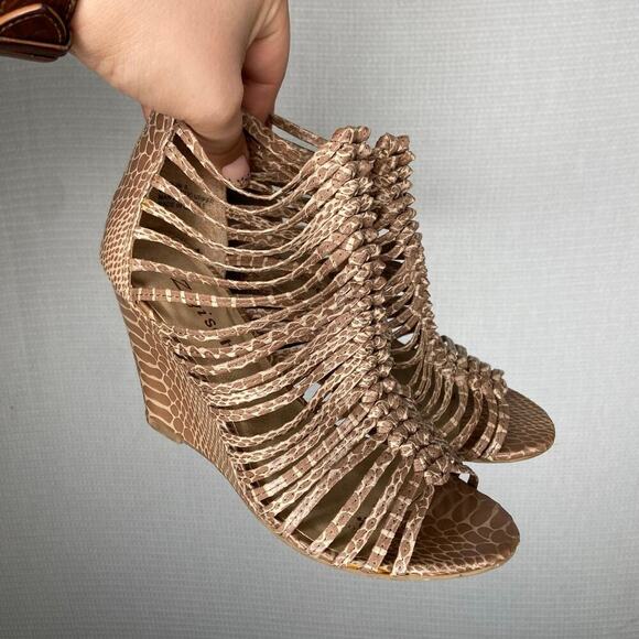 Zigi Soho‎ | Snakeskin Animal Print Wedge 6 Strappy - Picture 1 of 6